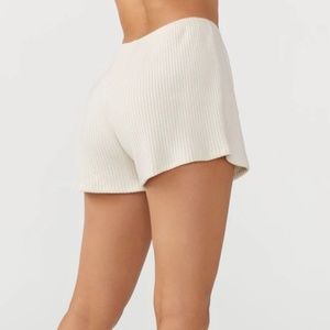 Joah Brown Relaxed Short in Natural Luxe